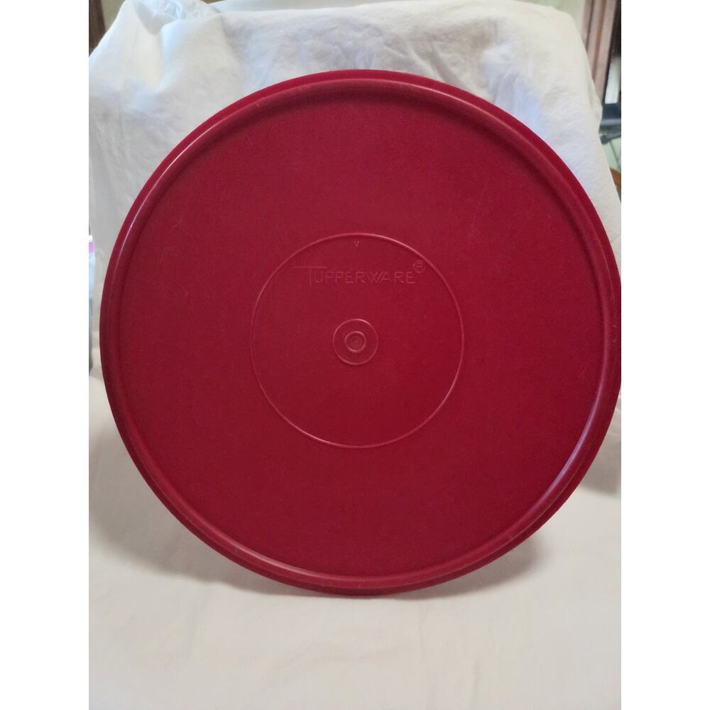 Tupperwae Vintage Fix / Mix Bowl Clear Bottom Red Lid - Picture 3 of 4